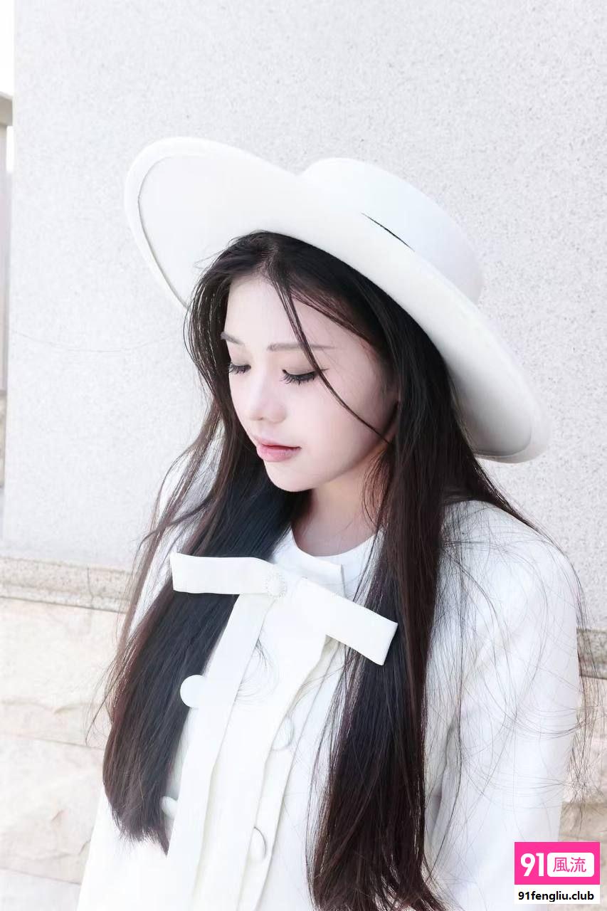 气质美女下海兼职
